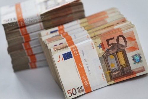 Hled�te urgentn� p�j�ku?