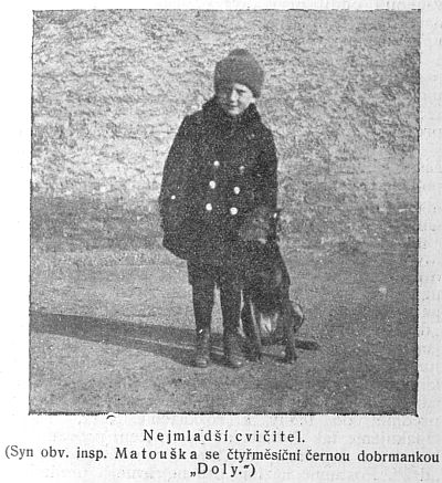 Nejmlad�� cvi�itel